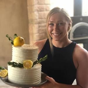 Meet your Posher, Daniela